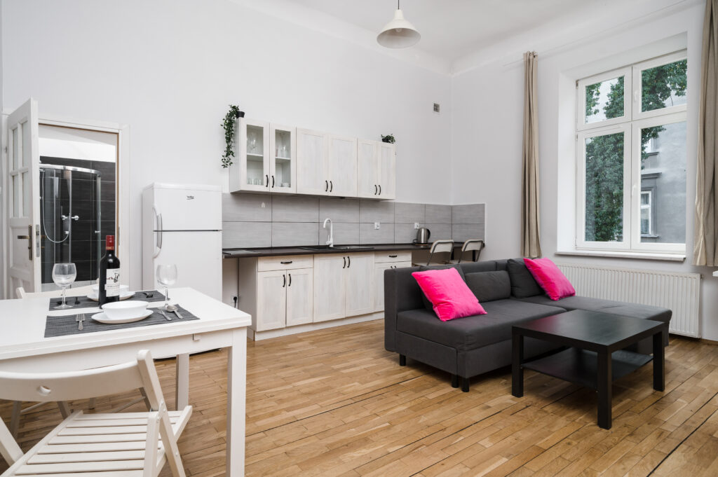 Apartment photo 2
