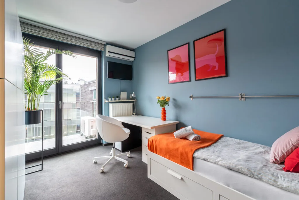 Czarujący apartament z garażem i balkonem blisko Rynku